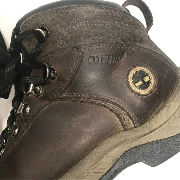 Timberland Women's Dark Brown Lace-Up Boots  -size 9 - Picture 3 of 8